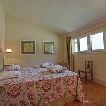 Villa Marnia *